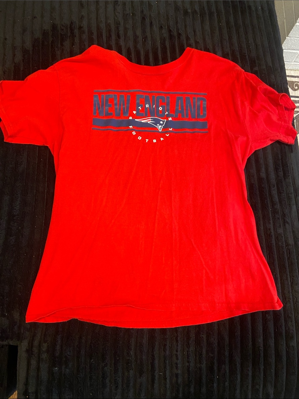 Mens Red New England Graphic Short Sleeve Tee